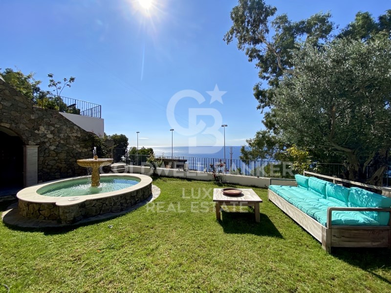 Roses, Catalonia, ES, 4 Bedrooms Bedrooms, ,4 BathroomsBathrooms,Residential,For Sale,1625135