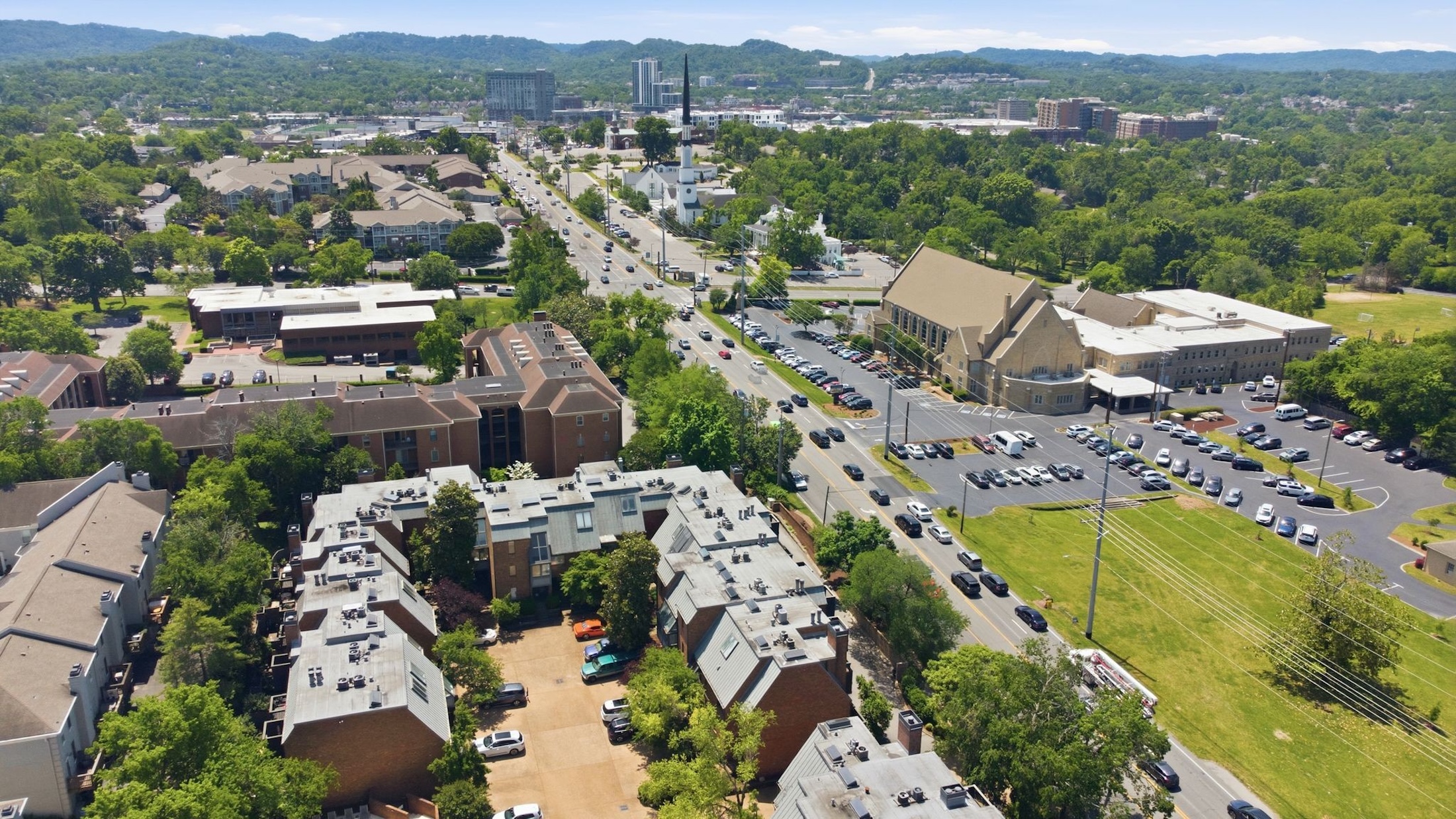  133 Hampton Pl, Nashville, TN, 37215 - 物件實景