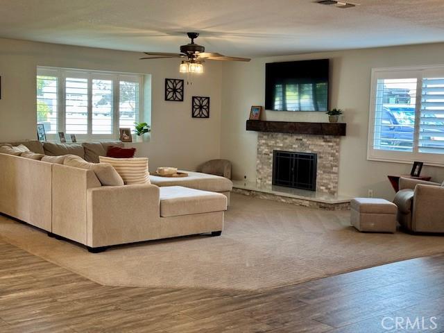 Yucaipa, California, 92399, United States, 3 Bedrooms Bedrooms, ,2 BathroomsBathrooms,Residential,For Sale,1996823