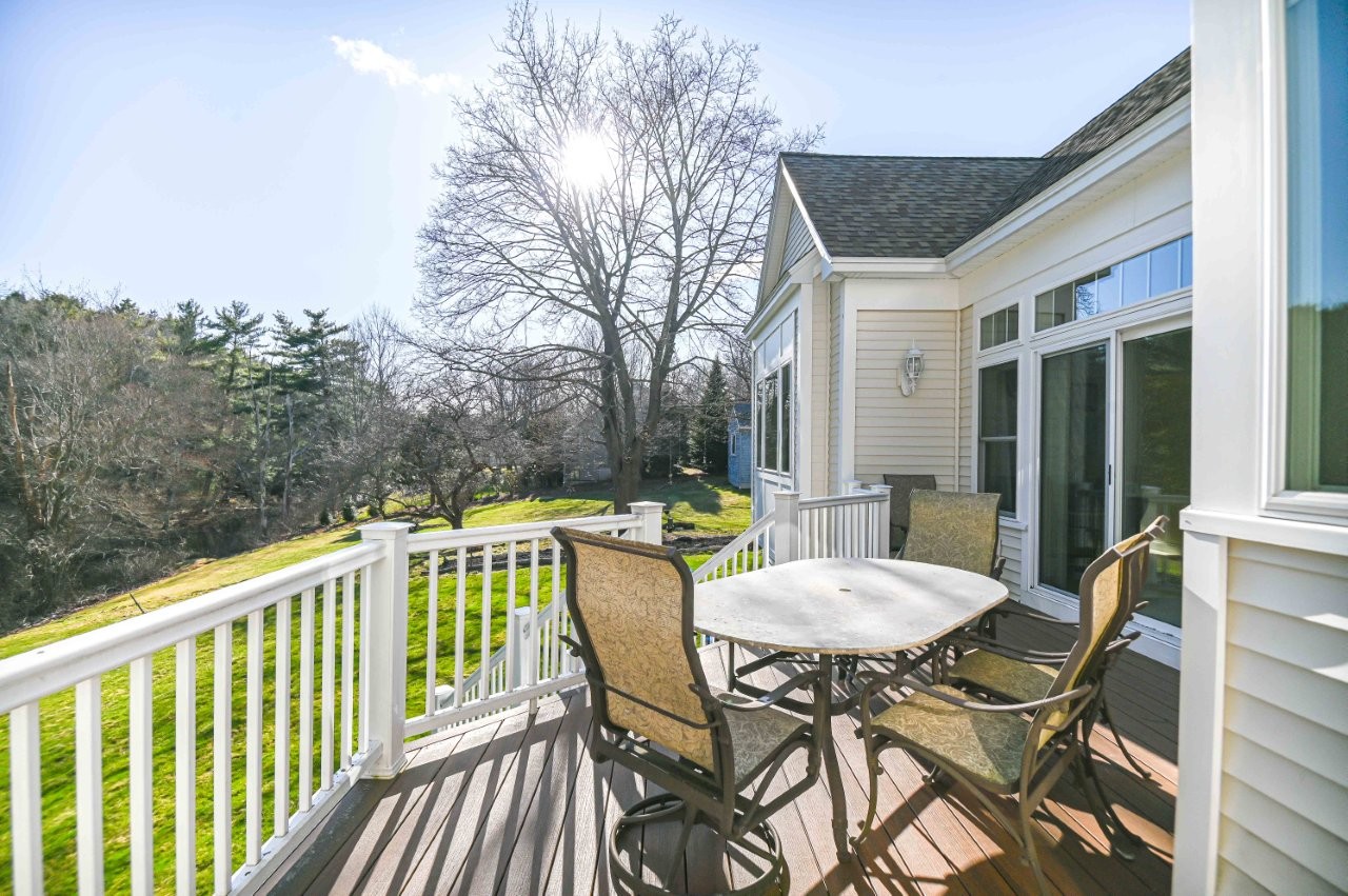 Ogunquit, Maine, 03907, United States, 13 Bedrooms Bedrooms, ,3 BathroomsBathrooms,Residential,For Sale,1777971