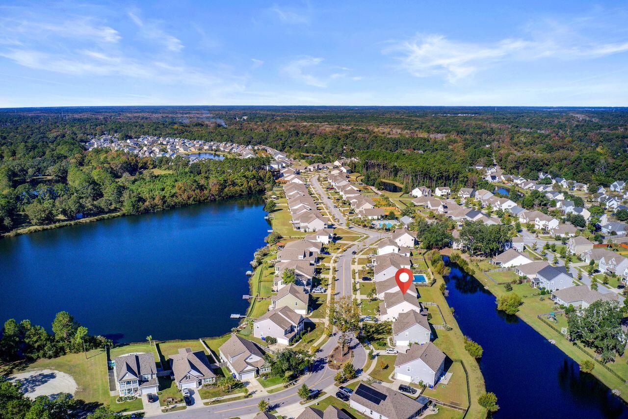 Johns Island, South Carolina, 29455, United States, 4 Bedrooms Bedrooms, ,2 BathroomsBathrooms,Residential,For Sale,1967653
