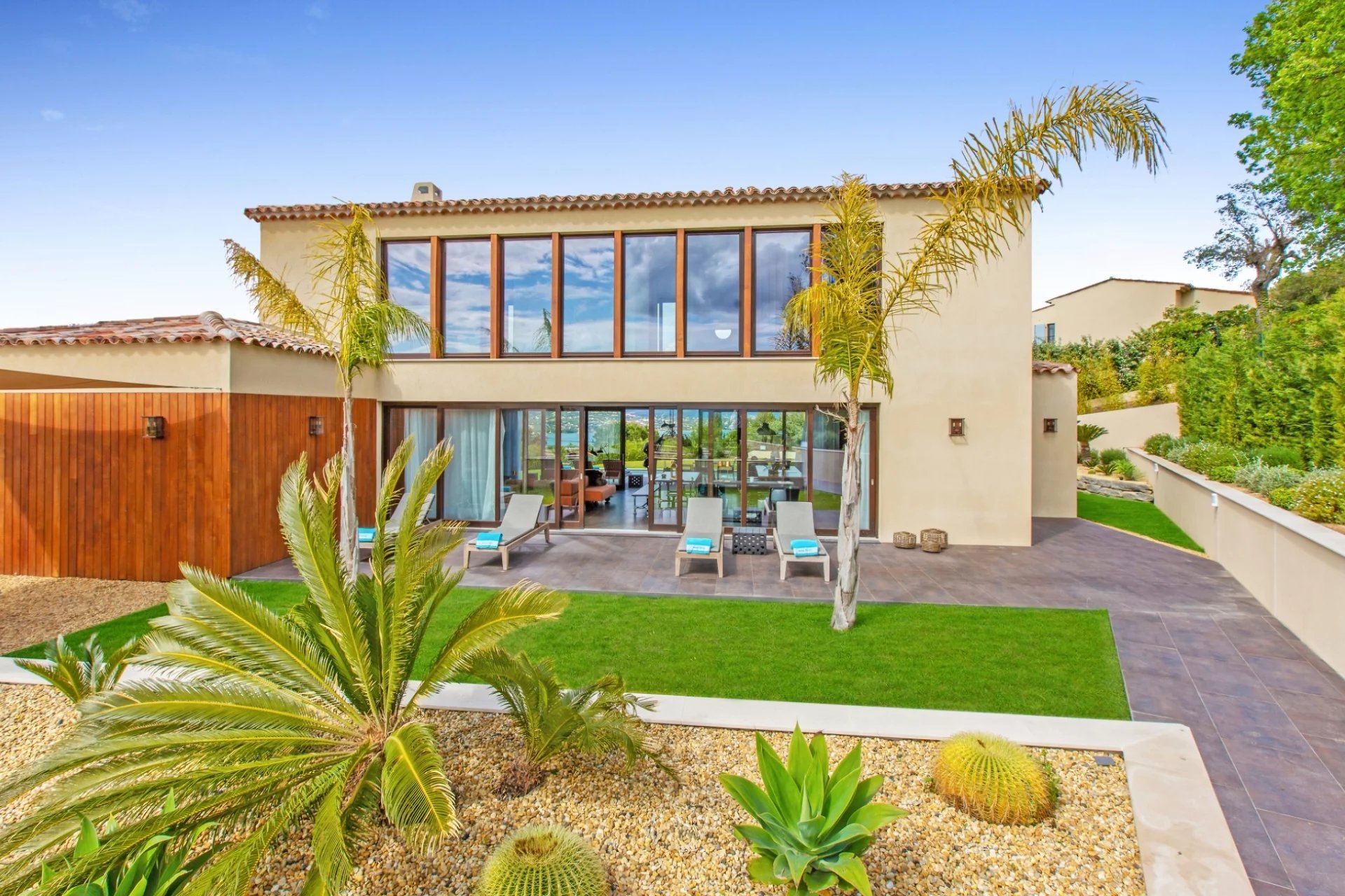 Gassin, Provence-Alpes-Côte d’Azur, 83580, FR, 6 Bedrooms Bedrooms, ,2 BathroomsBathrooms,Residential,For Sale,1486822