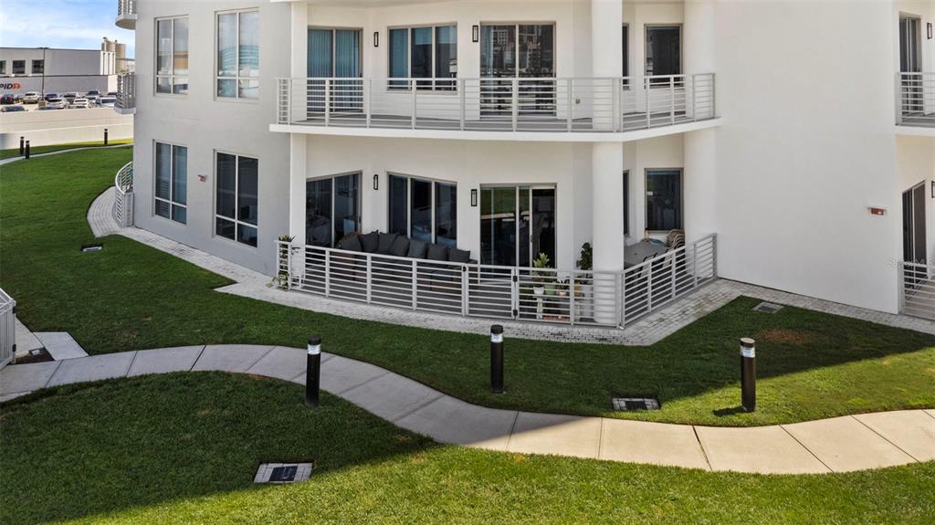 Tampa, Florida, 33602, United States, 2 Bedrooms Bedrooms, ,2 BathroomsBathrooms,Residential,For Sale,1935237
