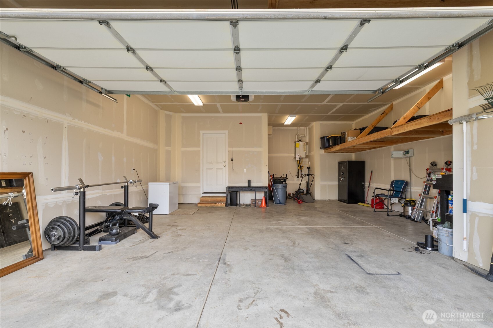 Cle Elum, Washington, 98922, United States, 3 Bedrooms Bedrooms, ,1 BathroomBathrooms,Residential,For Sale,1935300