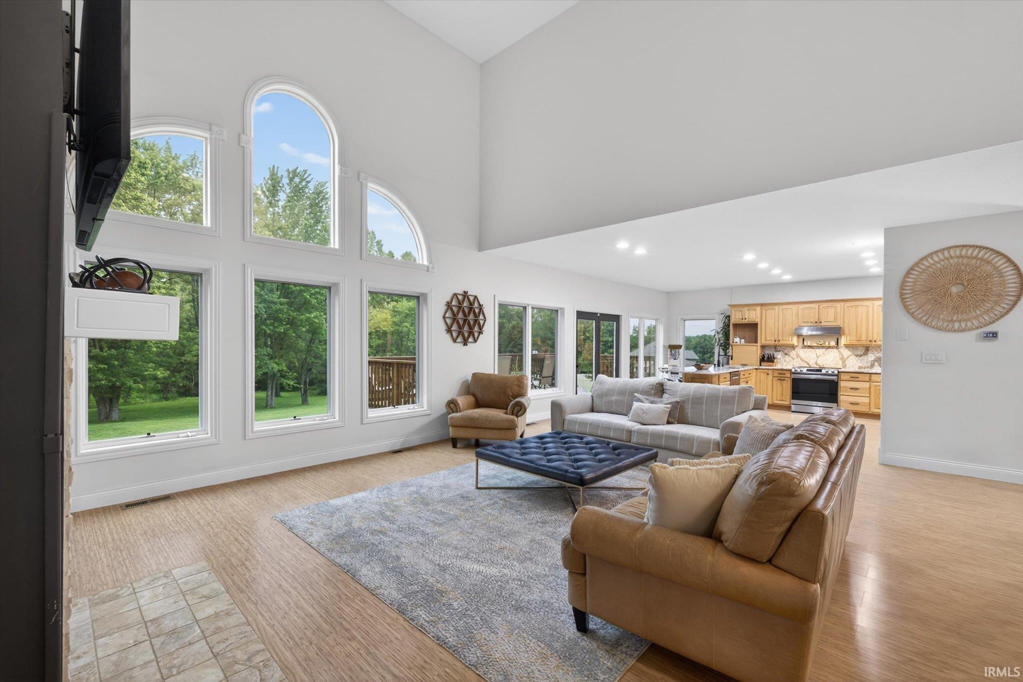 Bloomington, Indiana, 47401, United States, 4 Bedrooms Bedrooms, ,6 BathroomsBathrooms,Residential,For Sale,2048103