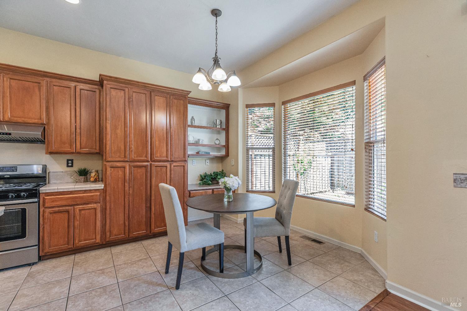 Santa Rosa, California, 95403, United States, 3 Bedrooms Bedrooms, ,2 BathroomsBathrooms,Residential,For Sale,1868703