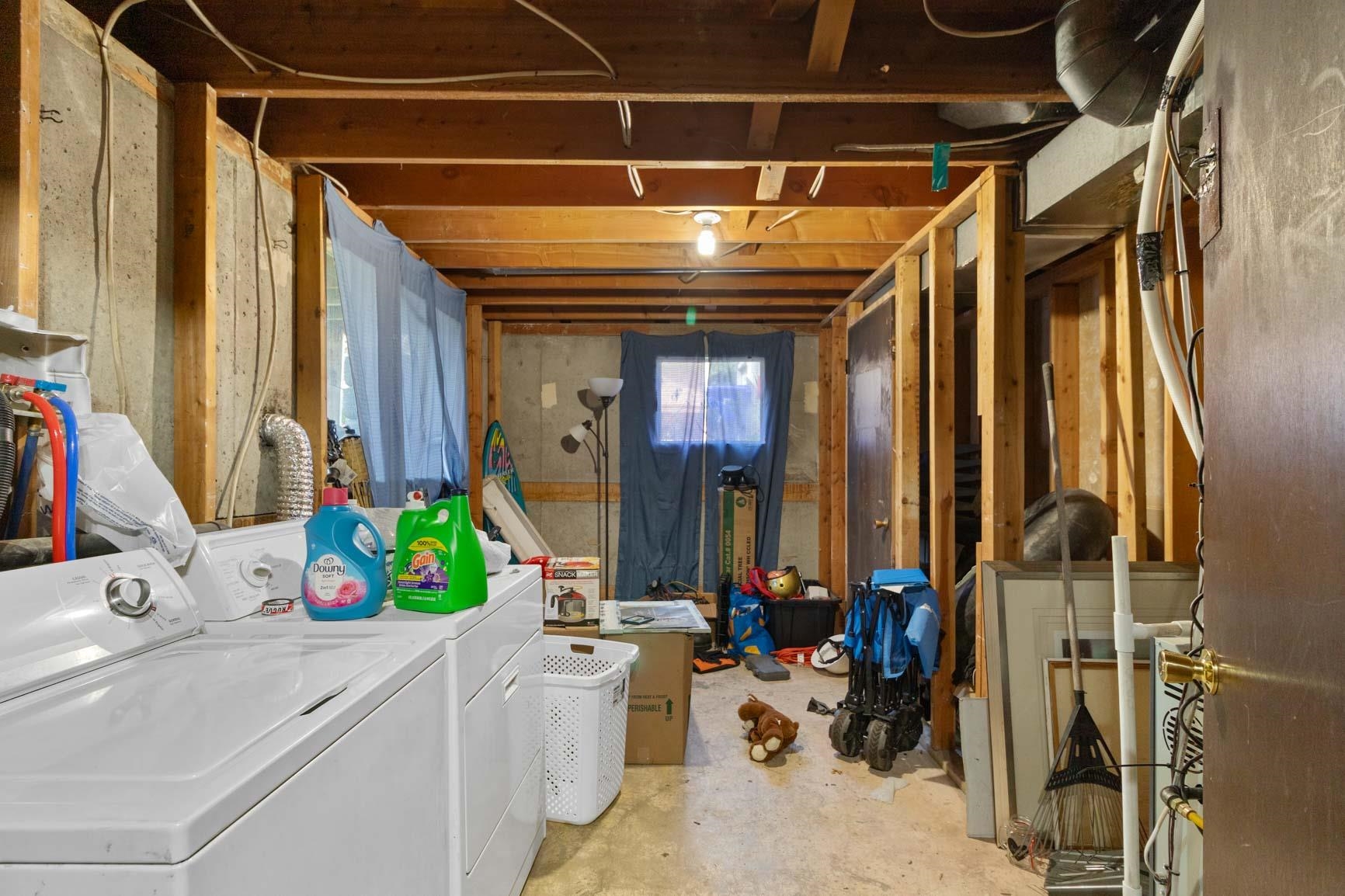 Spokane, Washington, 99218, United States, ,Residential,For Sale,1868872
