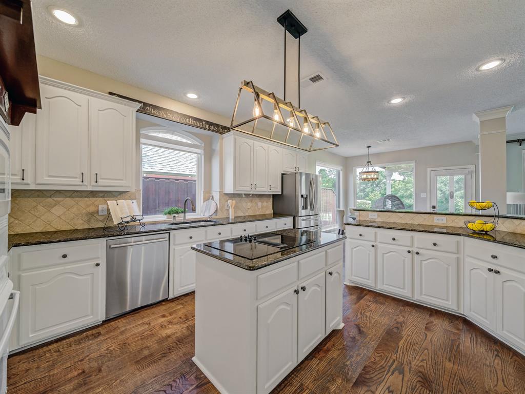 Coppell, Texas, 75019, United States, 4 Bedrooms Bedrooms, ,4 BathroomsBathrooms,Residential,For Sale,1920511