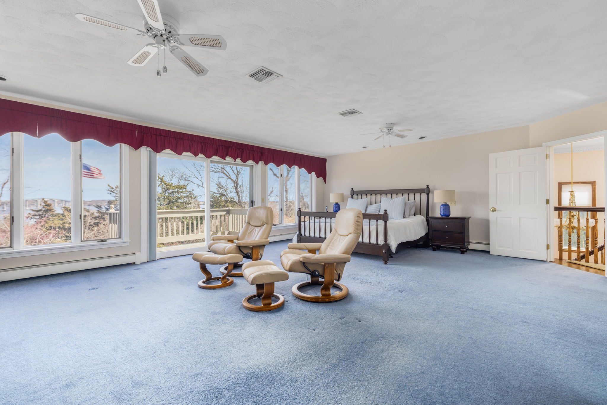  56 Tefft Street, North Kingstown, RI, 02874 - 物件實景