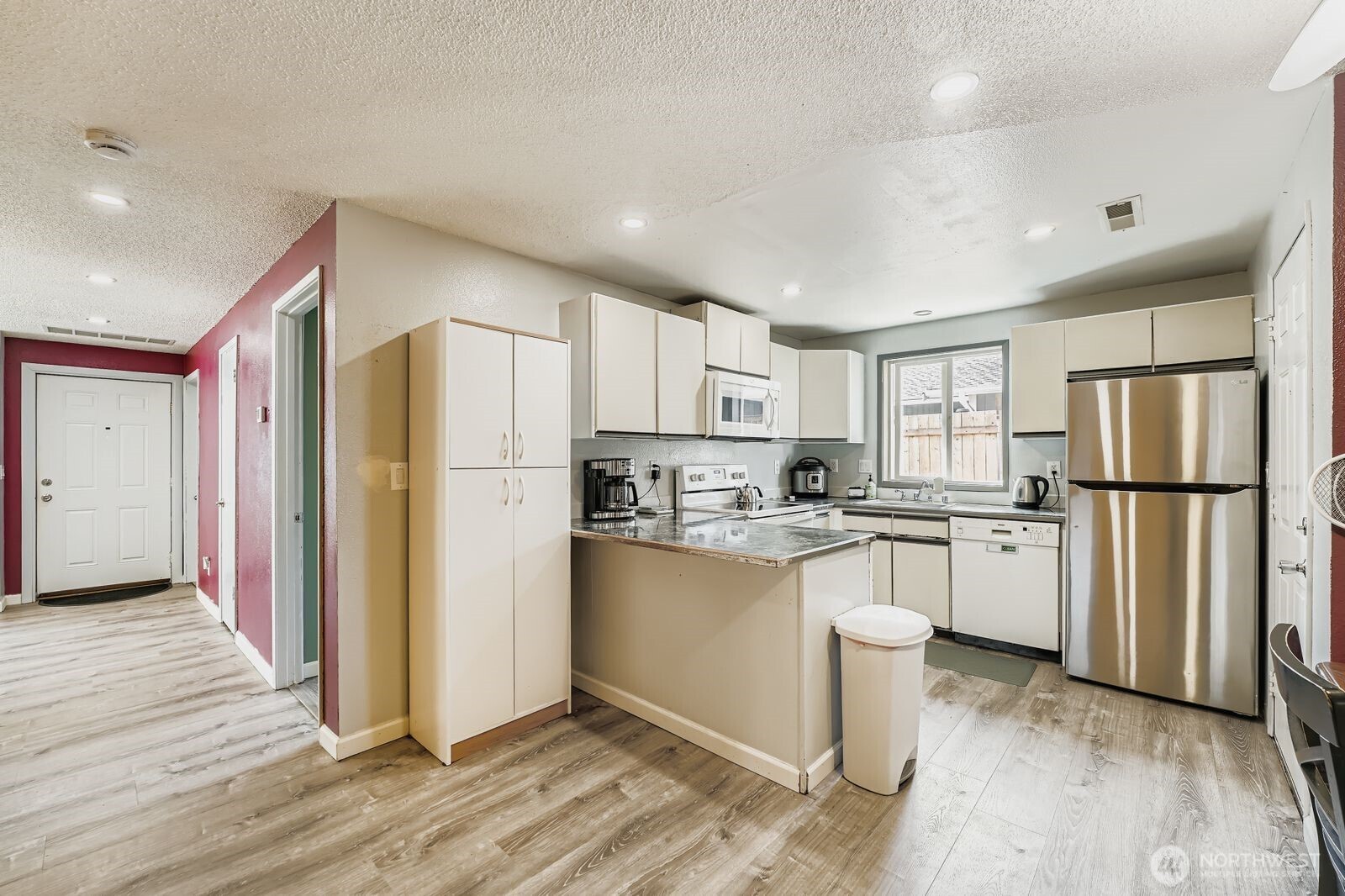 58th Ave, Tacoma, WA 98422 #1