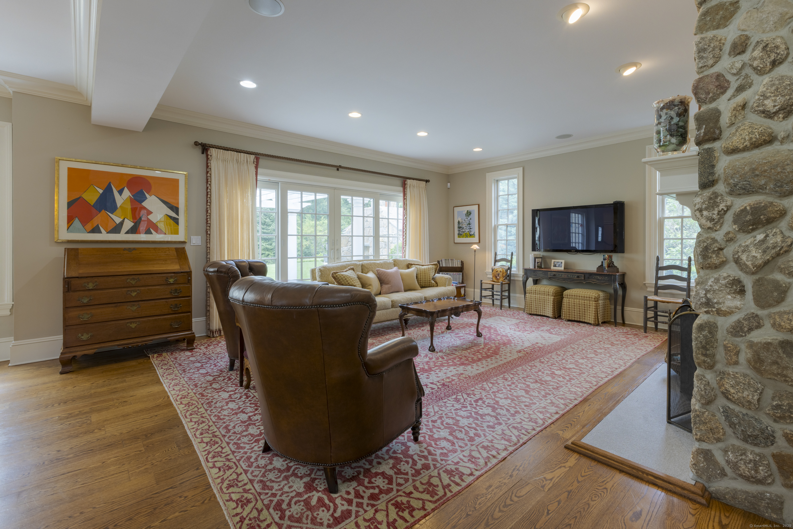 Madison, Connecticut, 06443, United States, 6 Bedrooms Bedrooms, ,5 BathroomsBathrooms,Residential,For Sale,1804612