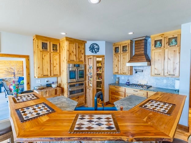 Possum Kingdom Lake, Texas, 76450, United States, 3 Bedrooms Bedrooms, ,4 BathroomsBathrooms,Residential,For Sale,2008180