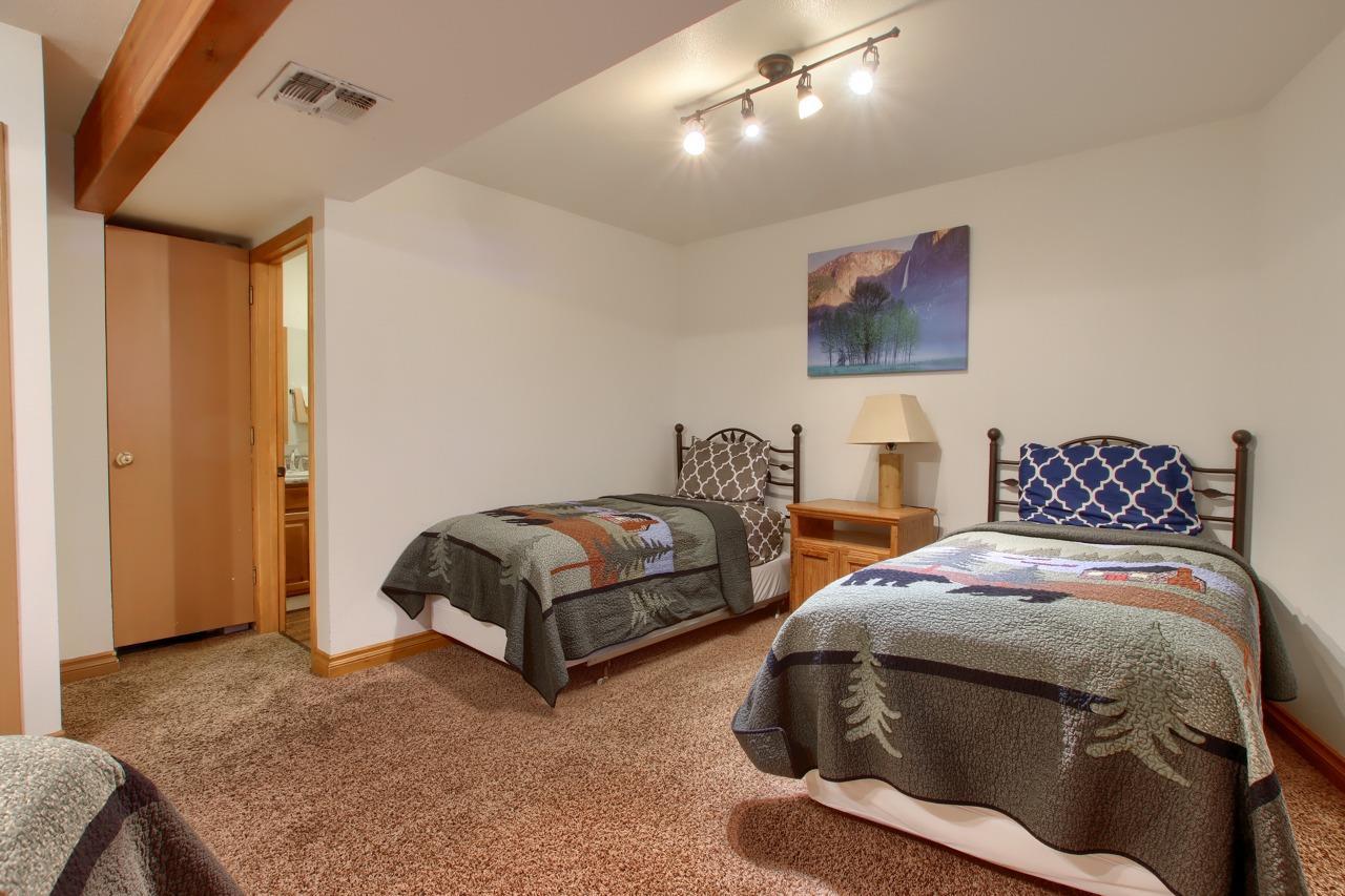 7466 Yosemite Park Way, Yosemite, California, 95389, United States, 3 Bedrooms Bedrooms, ,3 BathroomsBathrooms,Residential,For Sale,7466 Yosemite Park Way,1408920