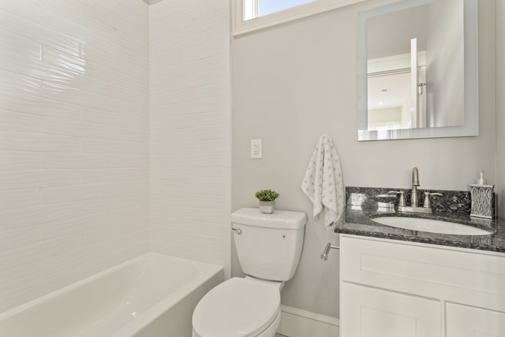 15 Woodbine St, 15, Somerville, Massachusetts, 02143, United States, 3 Bedrooms Bedrooms, ,3 BathroomsBathrooms,Residential,For Sale,15 Woodbine St , 15,1009384