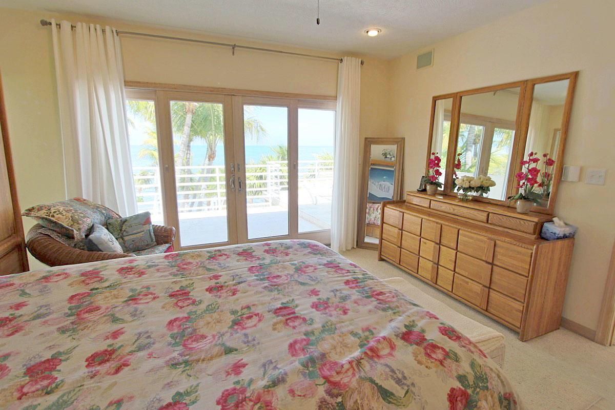 88547 Old Highway, Tavernier, Florida, 33070, United States, 4 Bedrooms Bedrooms, ,3 BathroomsBathrooms,Residential,For Sale,88547 Old Highway,1624824