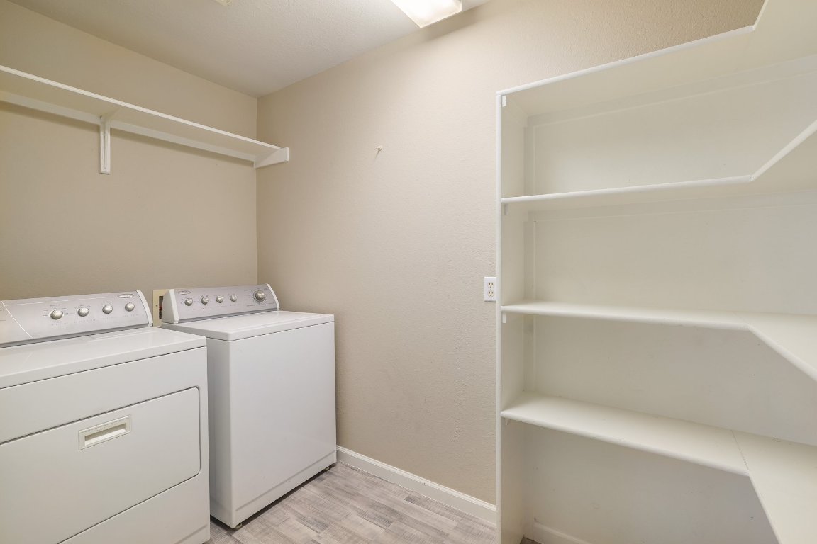 Austin, Texas, 78749, United States, 4 Bedrooms Bedrooms, ,2 BathroomsBathrooms,Residential,For Sale,1985456