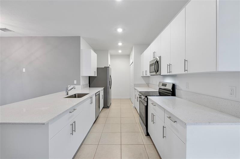 Dania Beach, Florida, 33312, United States, 3 Bedrooms Bedrooms, ,3 BathroomsBathrooms,Residential,For Sale,1951173