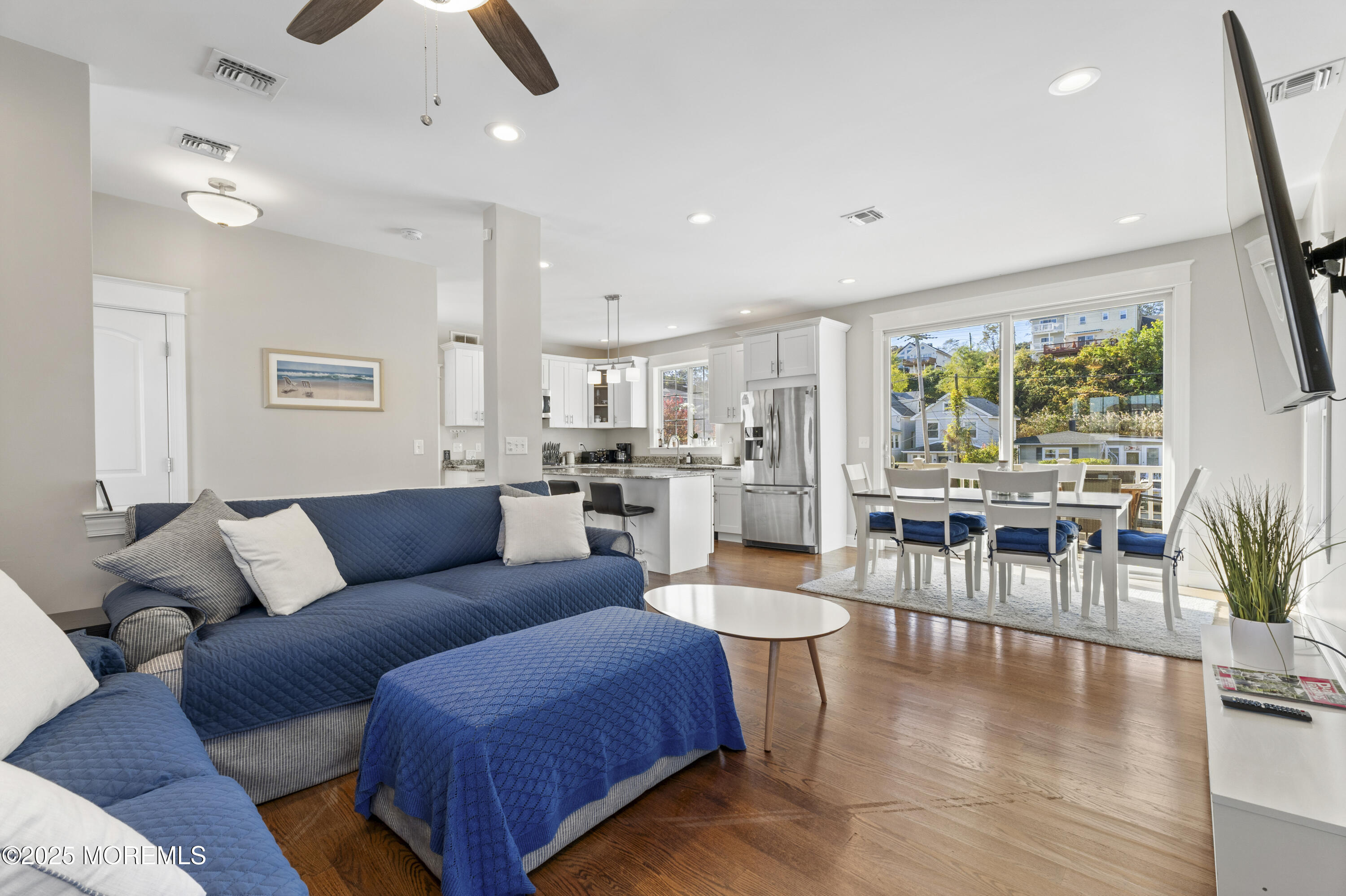 Highlands, New Jersey, 07732, United States, 3 Bedrooms Bedrooms, ,3 BathroomsBathrooms,Residential,For Sale,1977808