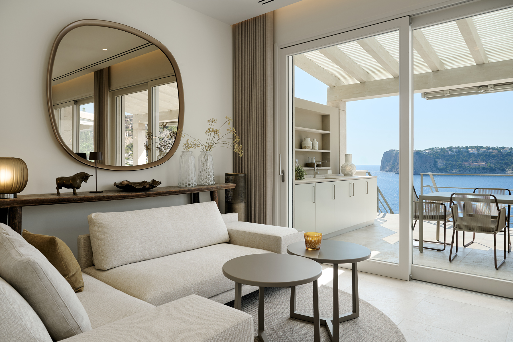  Villa on the first sea line with panoramic views in Andratx - 物件實景