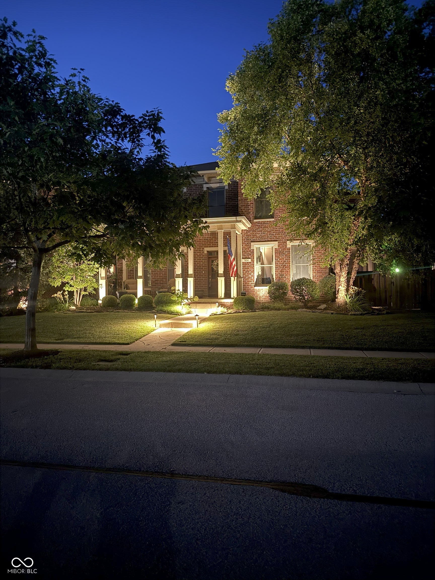 Zionsville, Indiana, 46077, United States, 4 Bedrooms Bedrooms, ,4 BathroomsBathrooms,Residential,For Sale,1930586