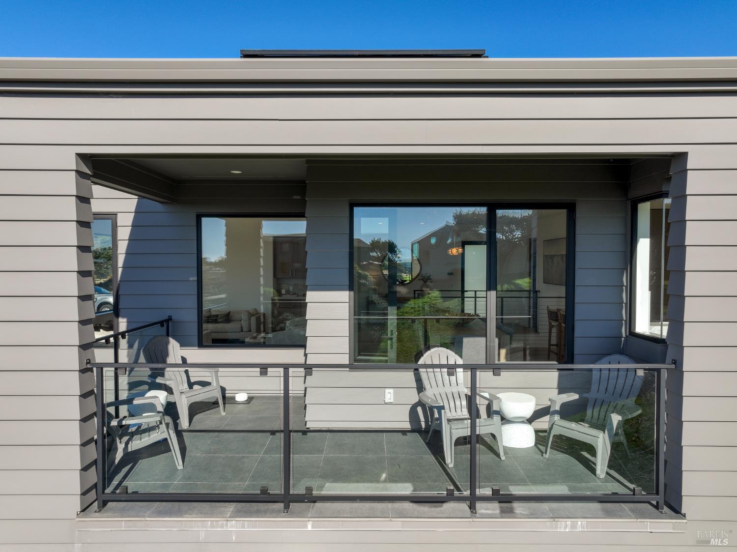 Bodega Bay, California, 94923, United States, 4 Bedrooms Bedrooms, ,5 BathroomsBathrooms,Residential,For Sale,1940250