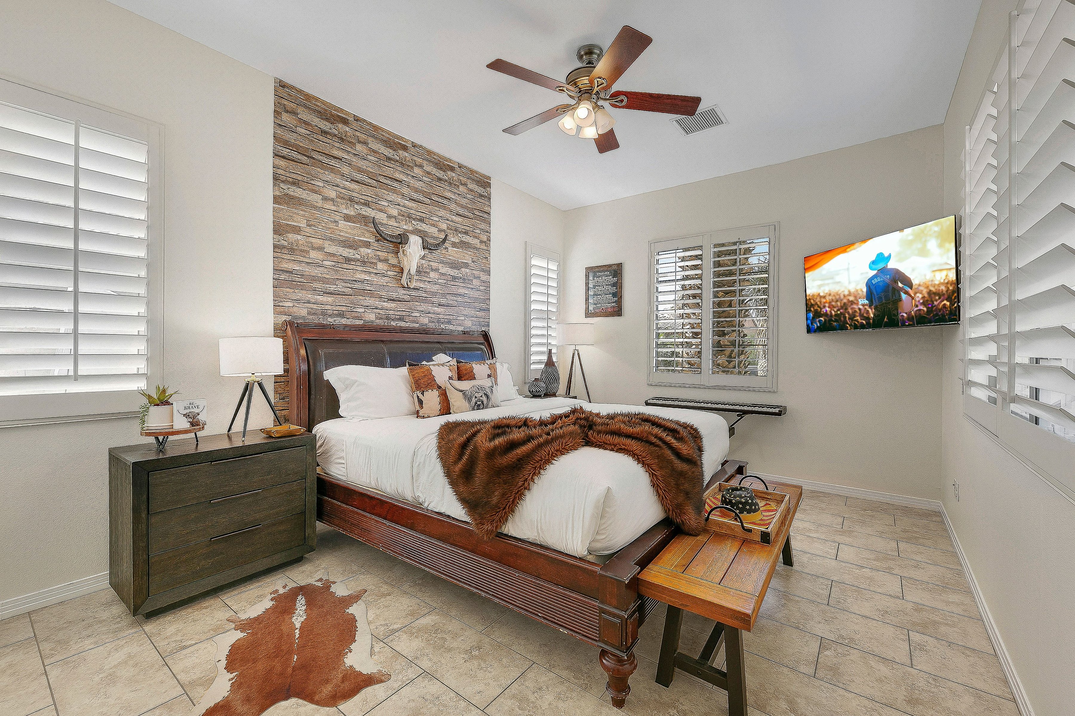  where  luxury meets leverage: own the ultimate income producing retreat - 物件實景