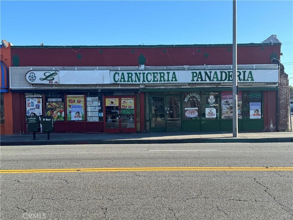 BELL, California, 90201, United States, ,Residential,For Sale,1822179