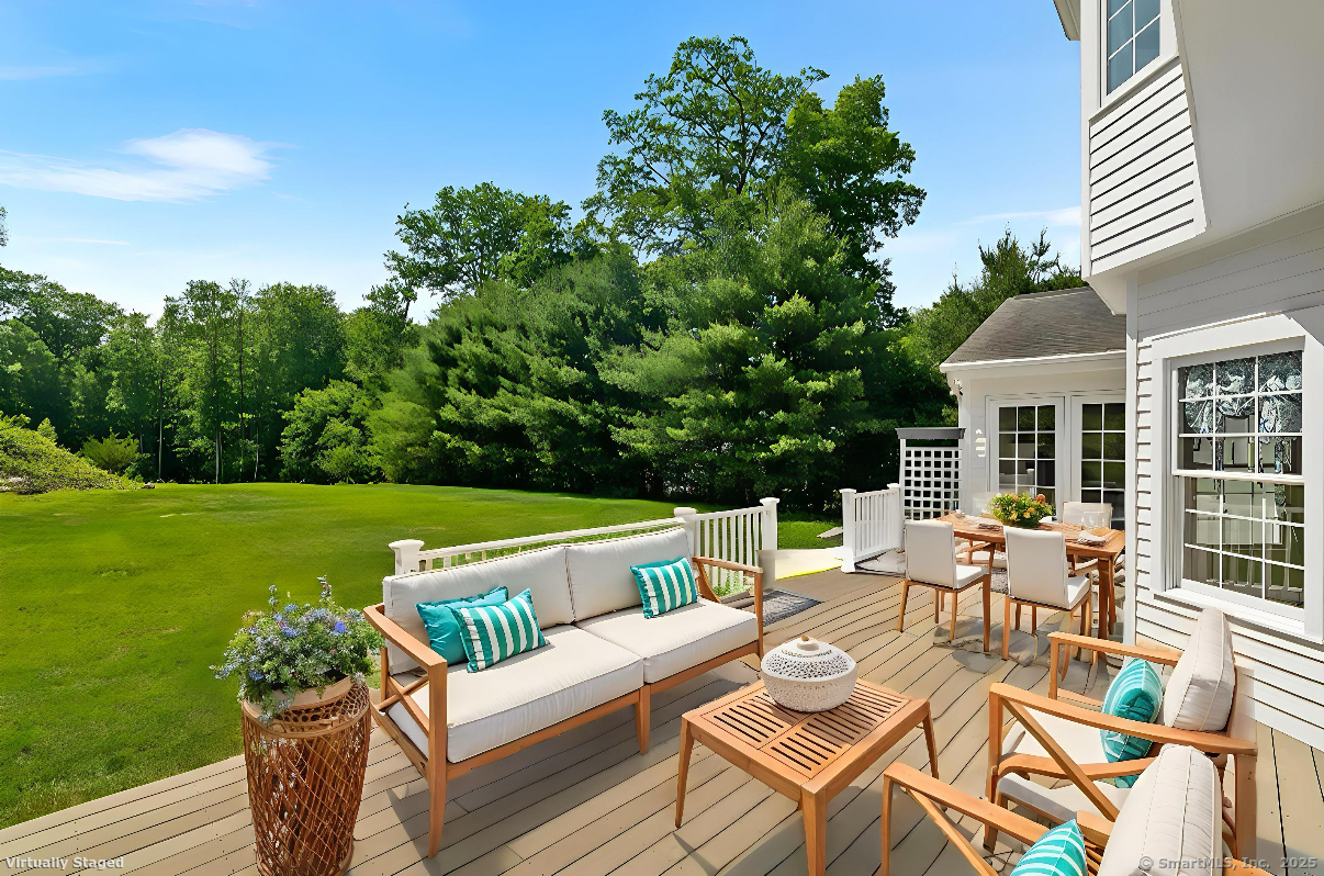 Newtown, Connecticut, 06470, United States, 4 Bedrooms Bedrooms, ,4 BathroomsBathrooms,Residential,For Sale,1847487
