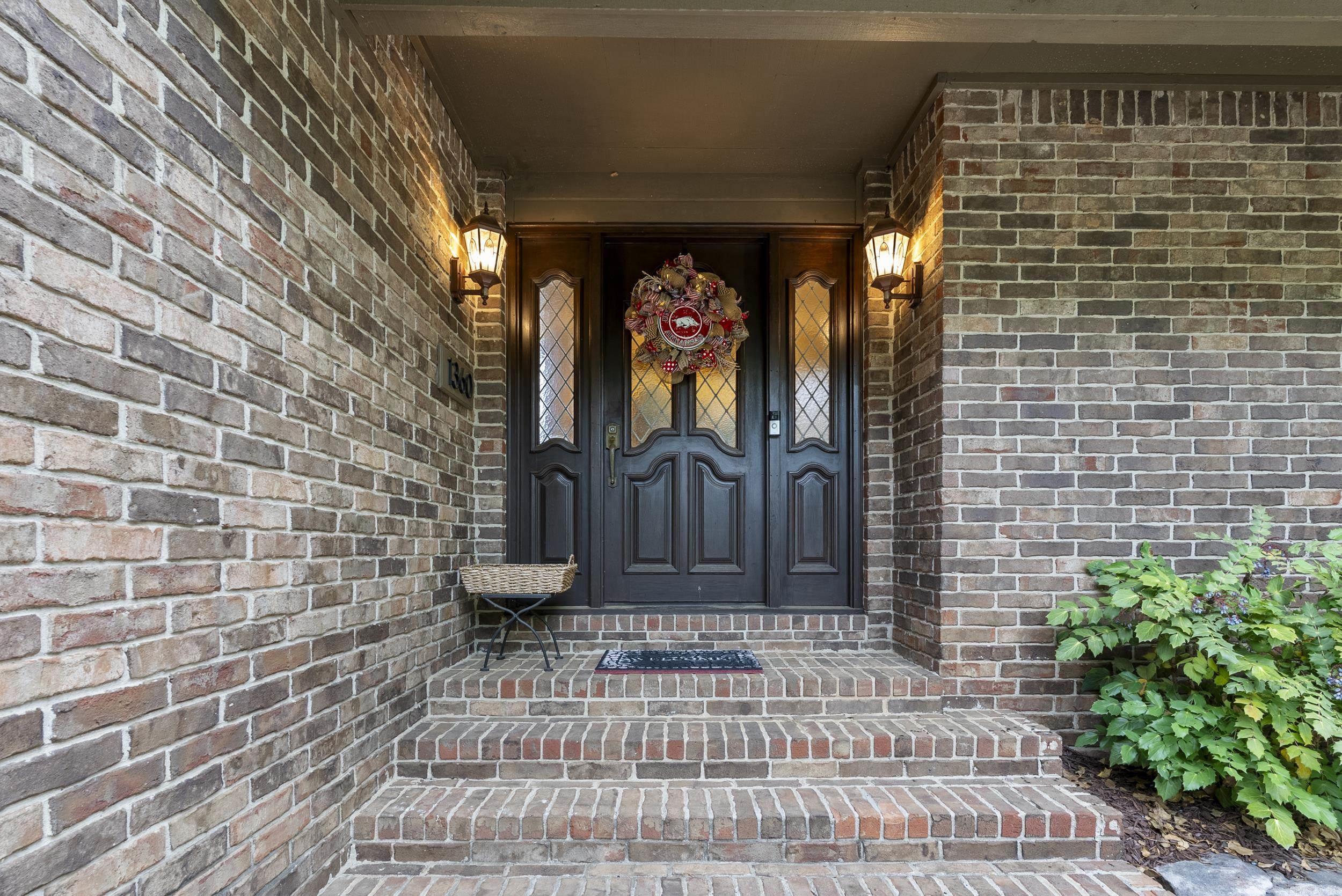 1360 stanley russ RD, Conway, Arkansas, 72034, United States, 5 Bedrooms Bedrooms, ,5 BathroomsBathrooms,Residential,For Sale,1360 stanley russ RD,1629163