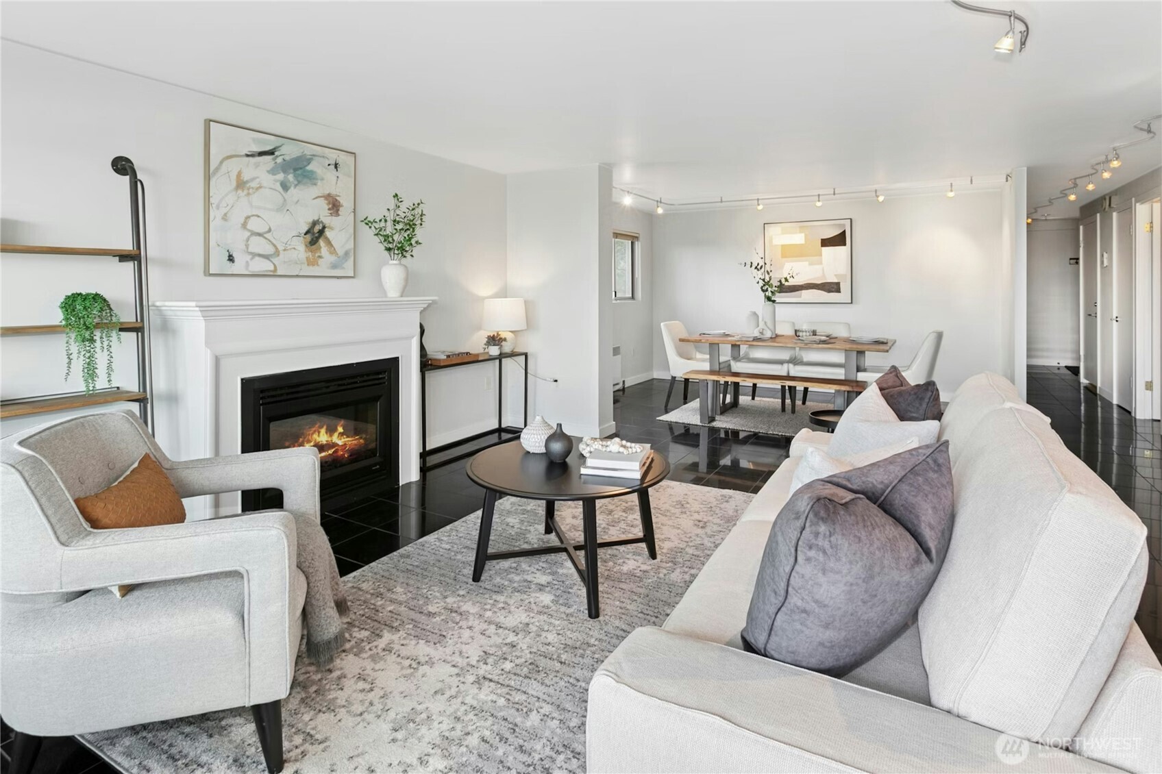 Seattle, Washington, 98102, United States, 1 Bedroom Bedrooms, ,1 BathroomBathrooms,Residential,For Sale,1866221