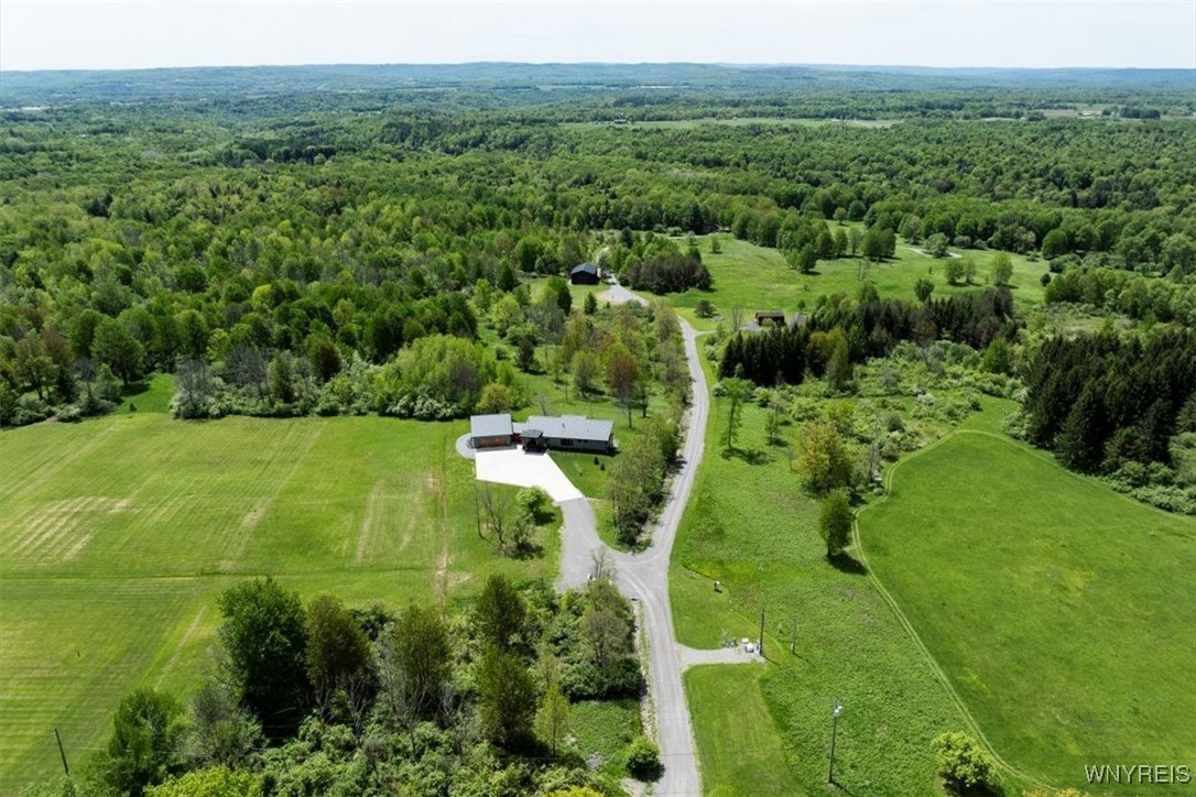 Concord, New York, 14141, United States, 3 Bedrooms Bedrooms, ,3 BathroomsBathrooms,Residential,For Sale,1823281