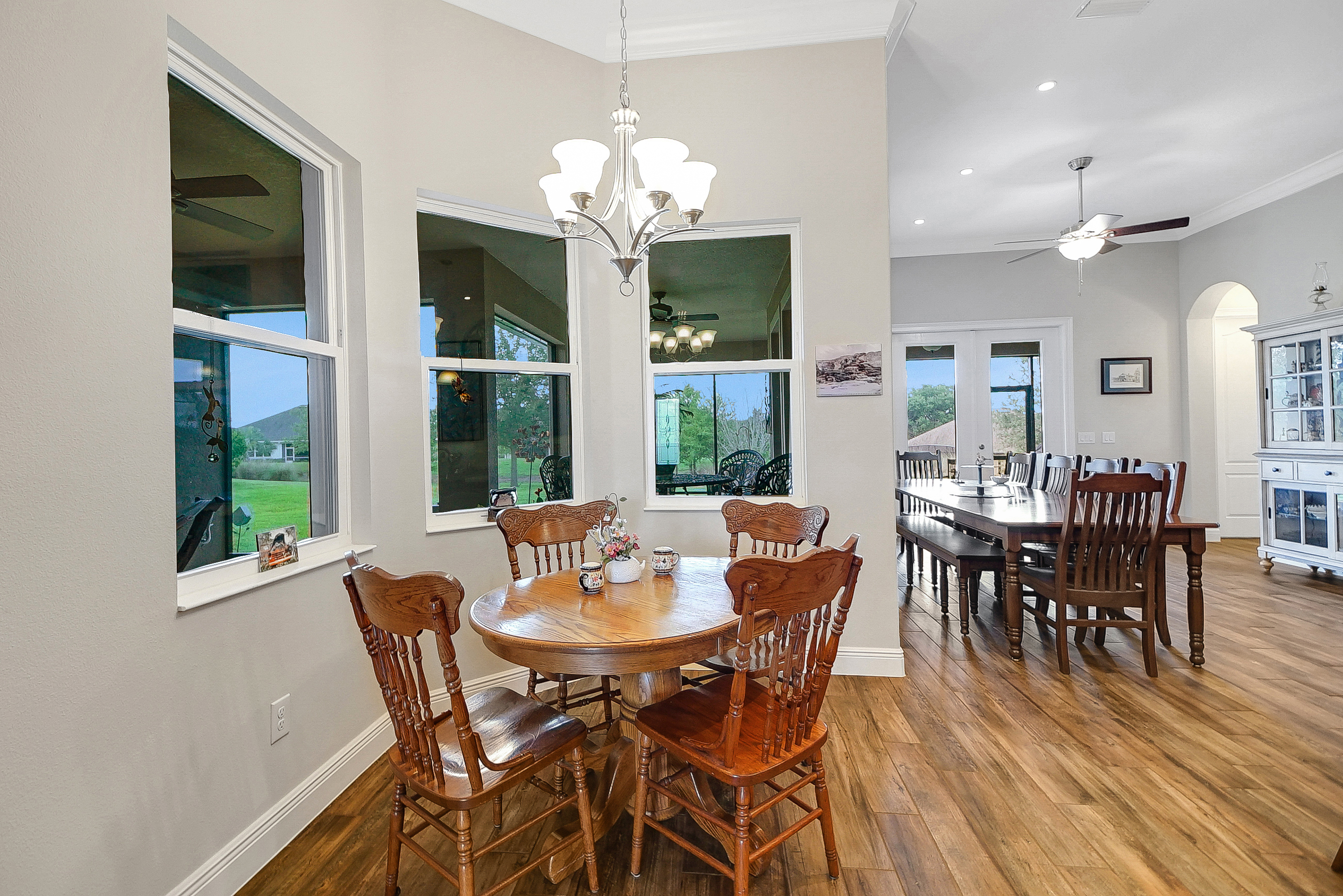Lady Lake, Florida, 32159, United States, 4 Bedrooms Bedrooms, ,3 BathroomsBathrooms,Residential,For Sale,1945025