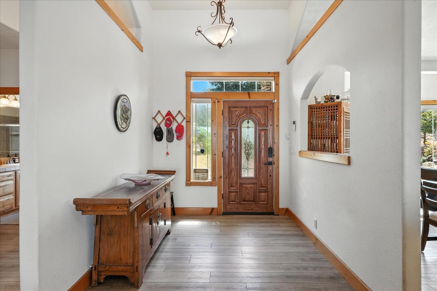 Coarsegold, California, 93614, United States, 4 Bedrooms Bedrooms, ,3 BathroomsBathrooms,Residential,For Sale,1923436