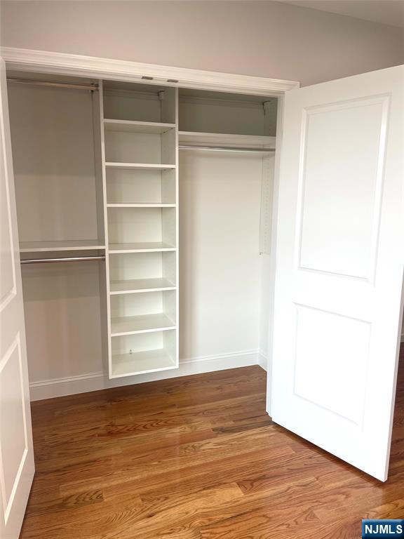 Secaucus, New Jersey, 07094, United States, 3 Bedrooms Bedrooms, ,4 BathroomsBathrooms,Residential,For Sale,1979983