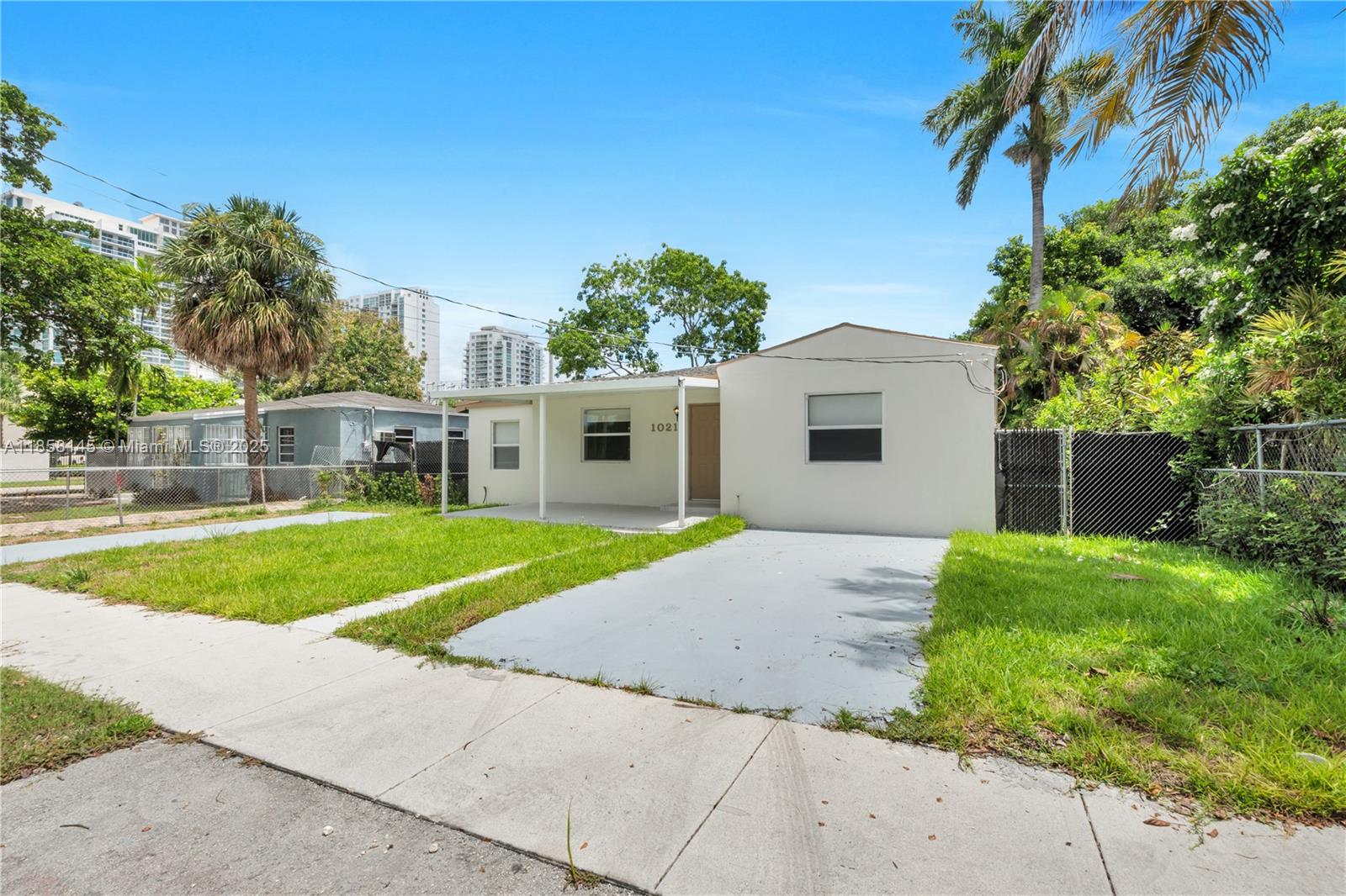 Miami, Florida, 33125, United States, 3 Bedrooms Bedrooms, ,1 BathroomBathrooms,Residential,For Sale,1918175