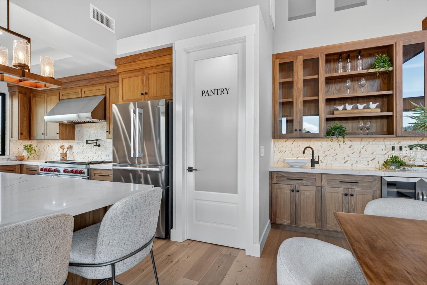 Boulder Creek, California, 95006, United States, 5 Bedrooms Bedrooms, ,4 BathroomsBathrooms,Residential,For Sale,1991450