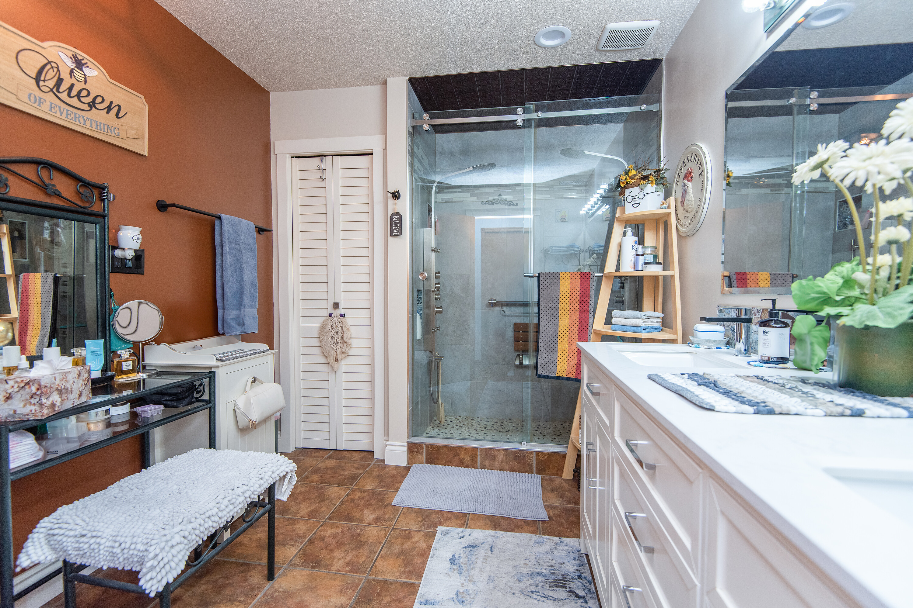  Rural Lacombe County, North - 物件實景