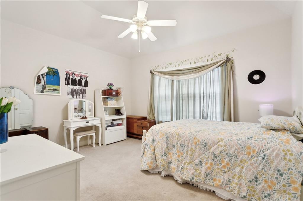 Mandeville, Louisiana, 70448, United States, 5 Bedrooms Bedrooms, ,4 BathroomsBathrooms,Residential,For Sale,1826456