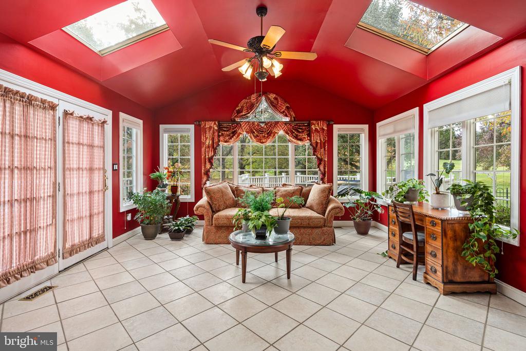 New Hope, Pennsylvania, 18938, United States, 4 Bedrooms Bedrooms, ,5 BathroomsBathrooms,Residential,For Sale,1987976