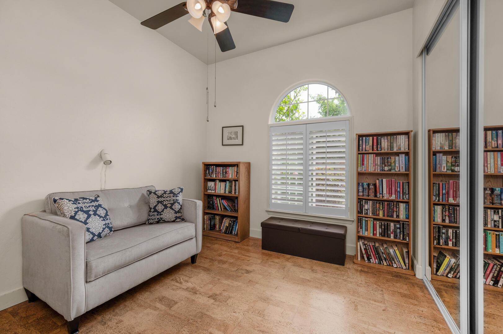 Visalia, California, 93291, United States, 4 Bedrooms Bedrooms, ,3 BathroomsBathrooms,Residential,For Sale,2009986