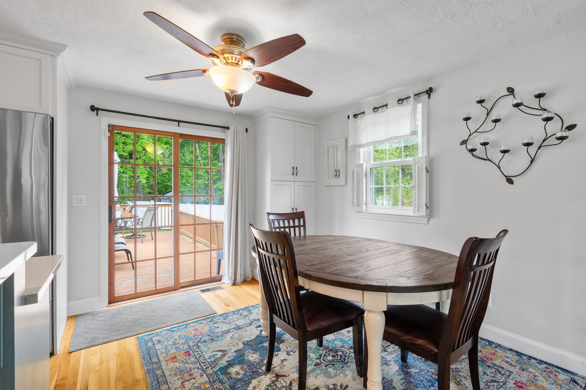  2 Forbes Road, Canton, MA, 02021 - 物件實景