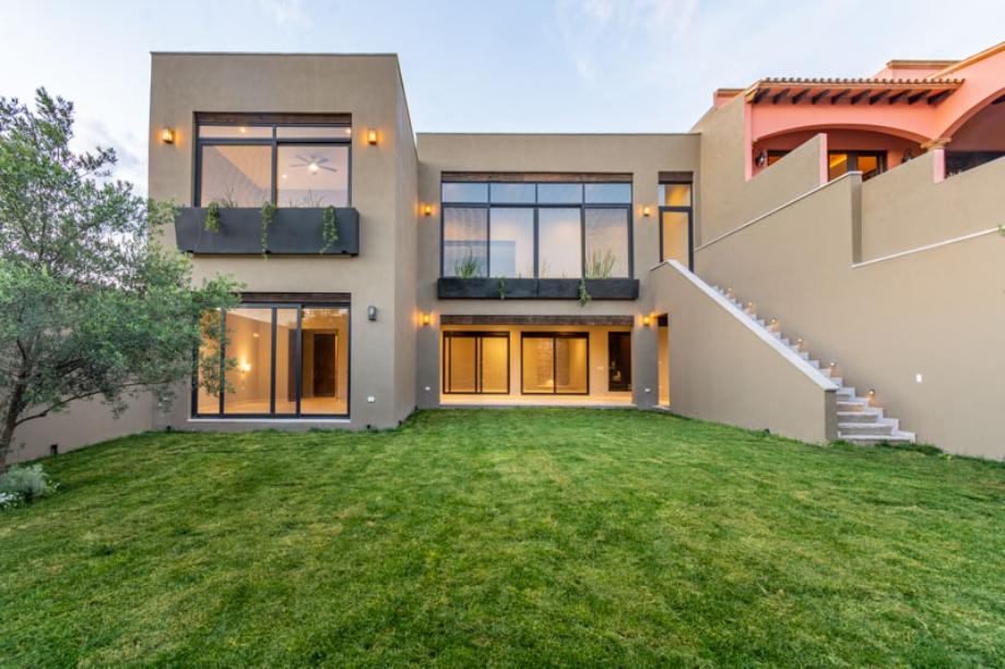 San Miguel de Allende, Guanajuato, 37797, Mexico, 3 Bedrooms Bedrooms, ,5 BathroomsBathrooms,Residential,For Sale,1695188