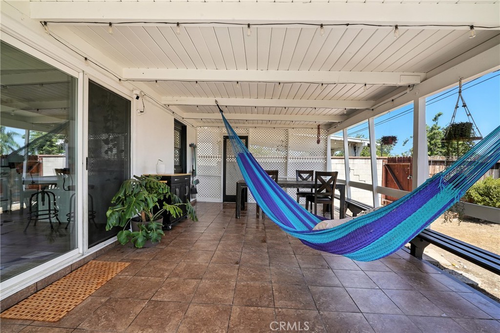 Corona, California, 92882, United States, 3 Bedrooms Bedrooms, ,2 BathroomsBathrooms,Residential,For Sale,1909453