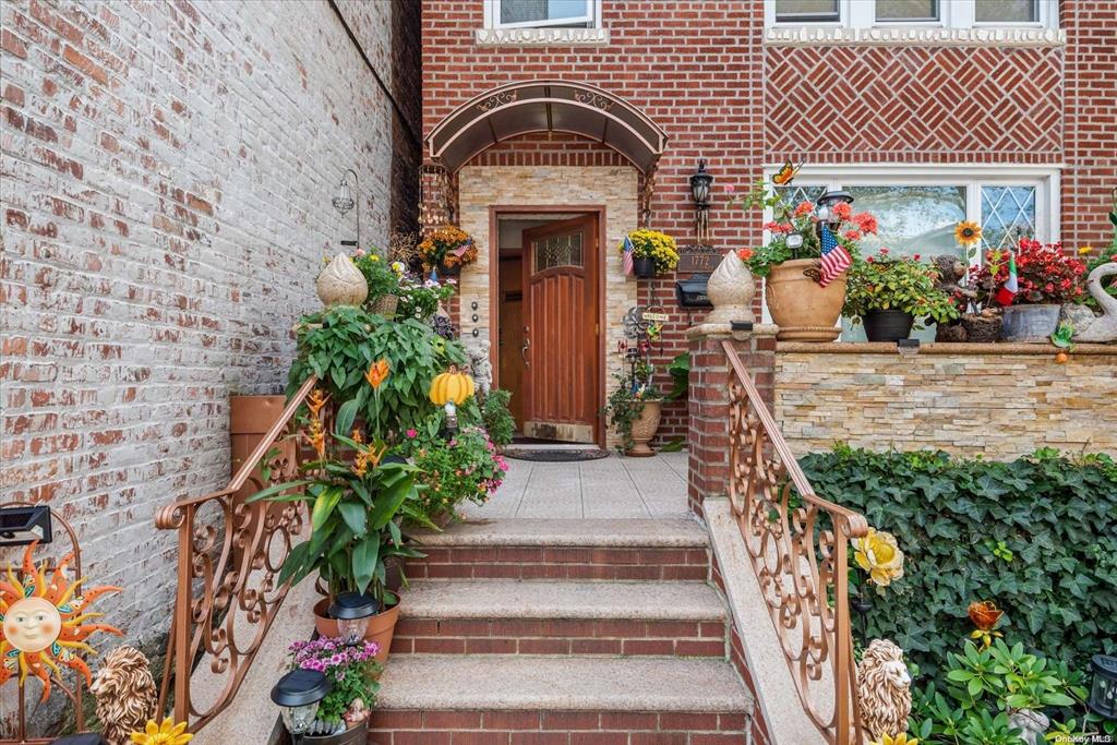 Brooklyn, New York, 11204, United States, 5 Bedrooms Bedrooms, ,3 BathroomsBathrooms,Residential,For Sale,1809100