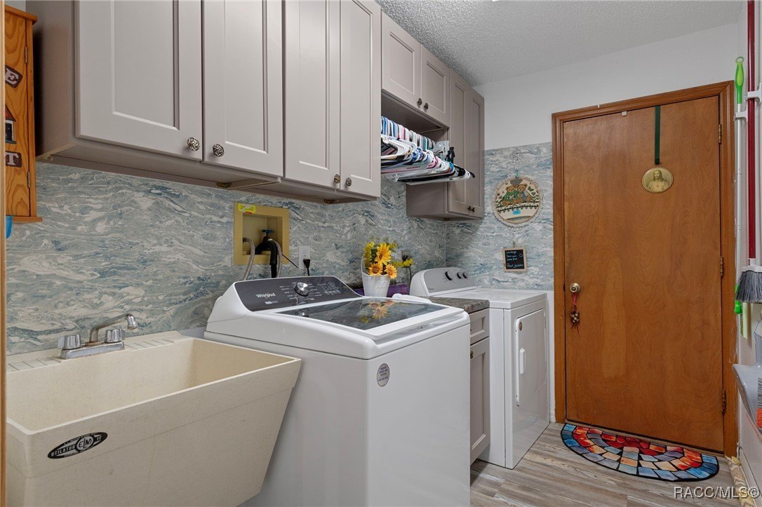 Inverness, Florida, 34452, United States, 3 Bedrooms Bedrooms, ,3 BathroomsBathrooms,Residential,For Sale,2005587