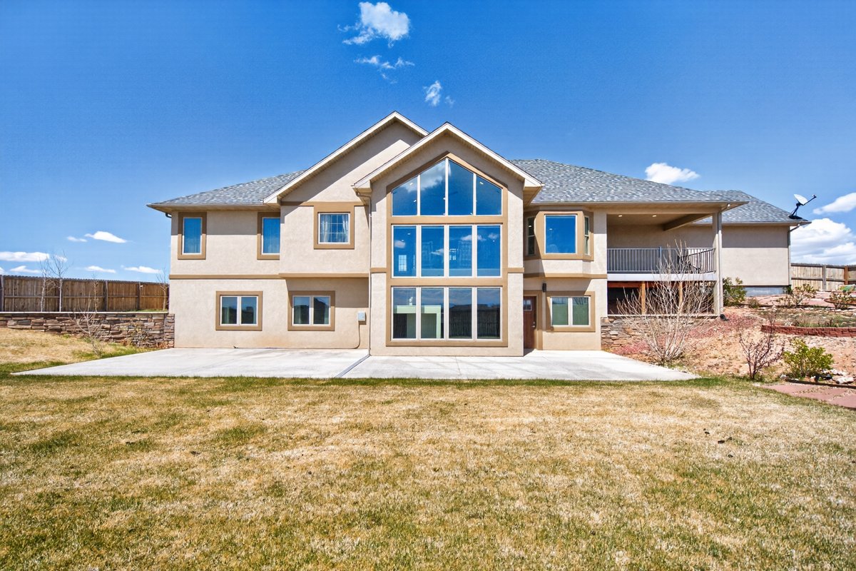 Laramie, Wyoming, 82070, United States, 4 Bedrooms Bedrooms, ,3 BathroomsBathrooms,Residential,For Sale,2044030