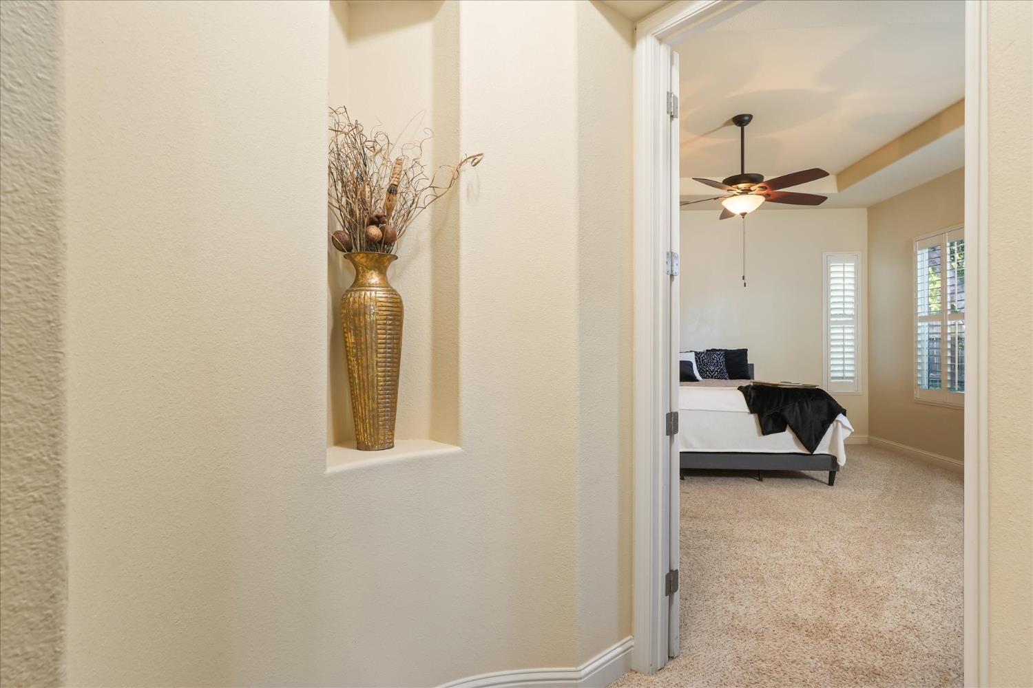 Clovis, California, 93619, United States, 3 Bedrooms Bedrooms, ,2 BathroomsBathrooms,Residential,For Sale,1942854
