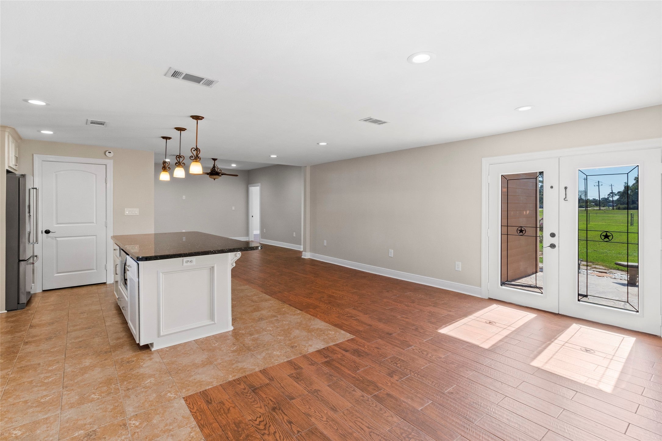 Liverpool, Texas, 77577, United States, 3 Bedrooms Bedrooms, ,2 BathroomsBathrooms,Residential,For Sale,2008192