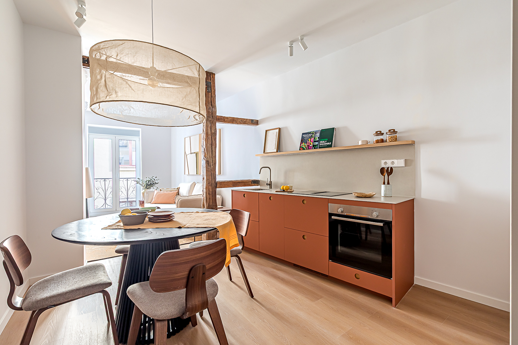  Renovated flat with balcony in classic building in Justicia - 物件實景