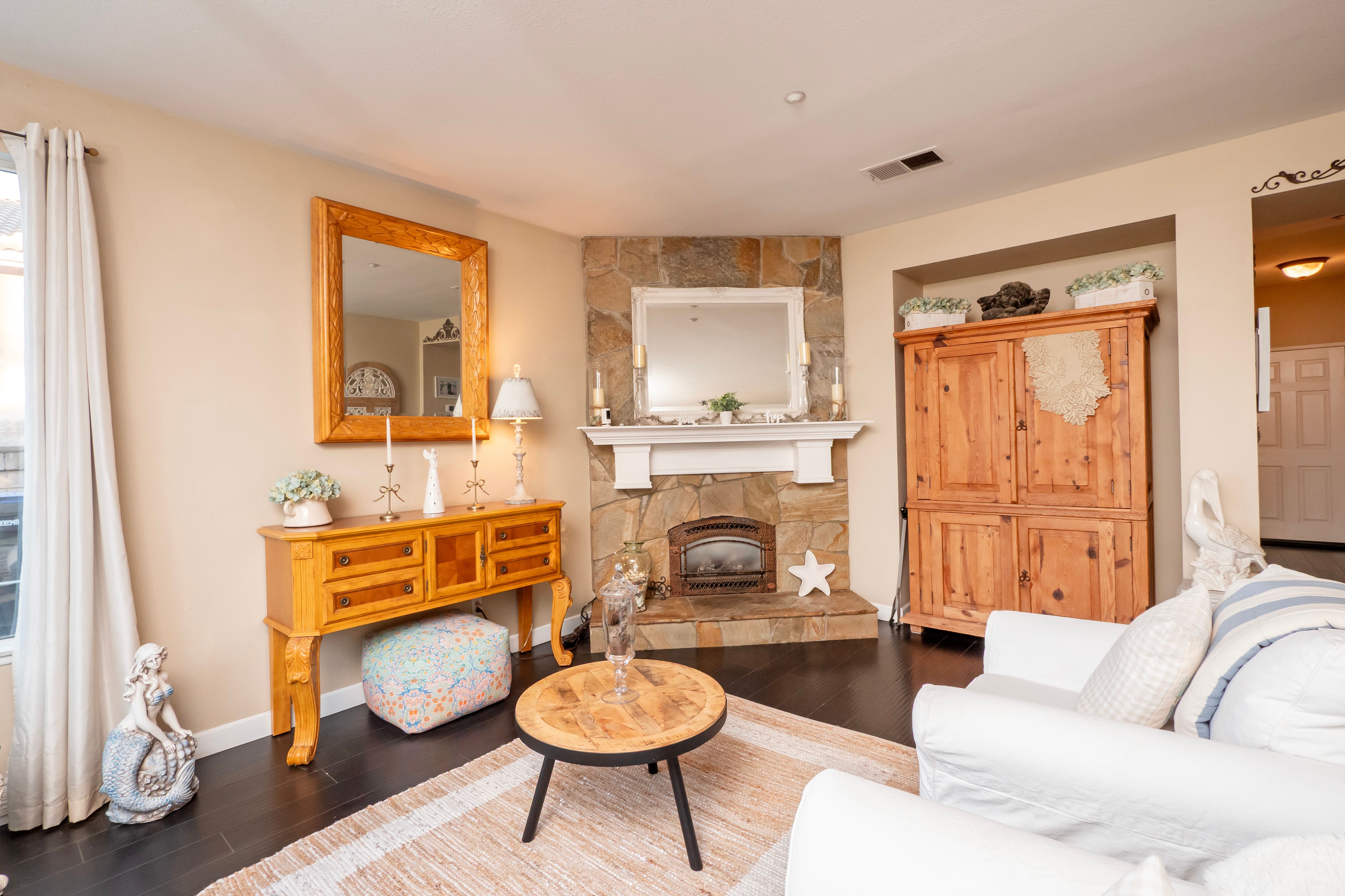  1438 Kirkmichael Circle, Riverside, CA 92507 - 物件實景